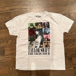 Taylor Swift Eras Tour t-shirt. Size medium.